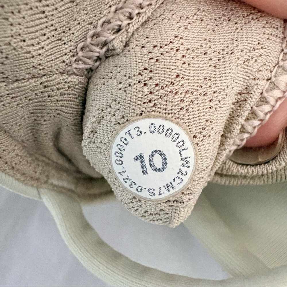 Lululemon | Free To Be High-Neck Longline Bra | Sz 10 A/B Cup | Pale Green | EUC - Picture 2 of 4